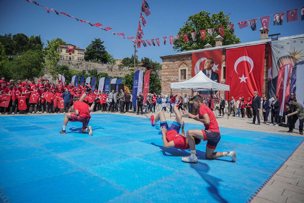 Bursa'da 19 Mayıs coşkusu