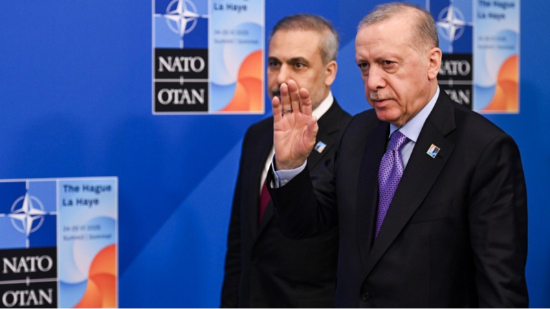 Erdoğan: Ortadoğu'da barış için herkes elini taşın altına koymalı