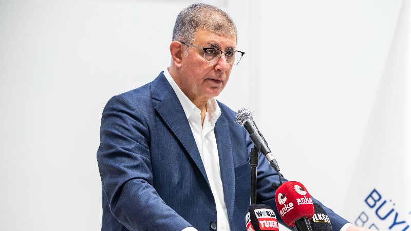 İzmir BB Başkanı Tugay: Herhangi bir suç duyurusu yapmadık, bu bir algı operasyonu