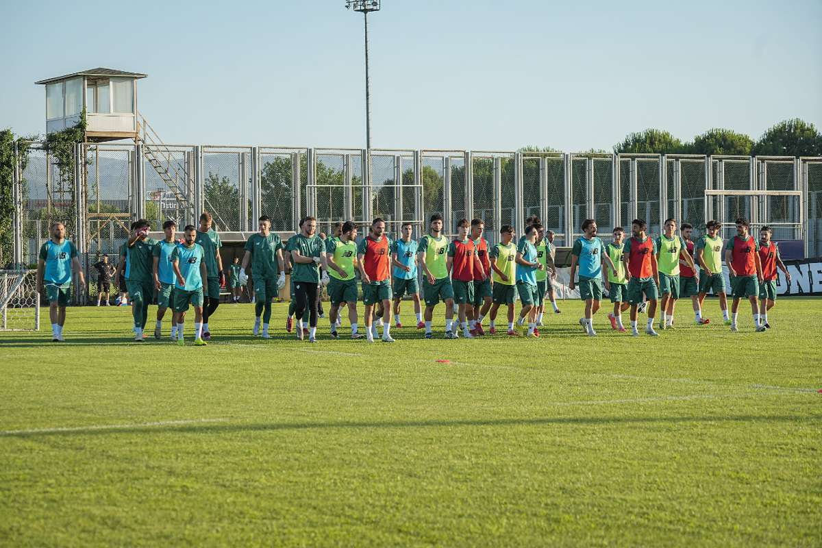 Bursaspor sezonu taraftarıyla açtı