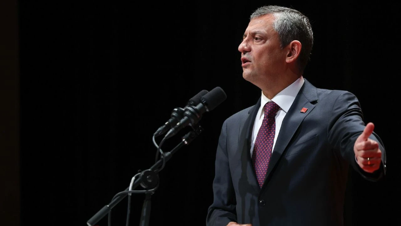 CHP lideri Özel: Partimiz barışın yanındadır