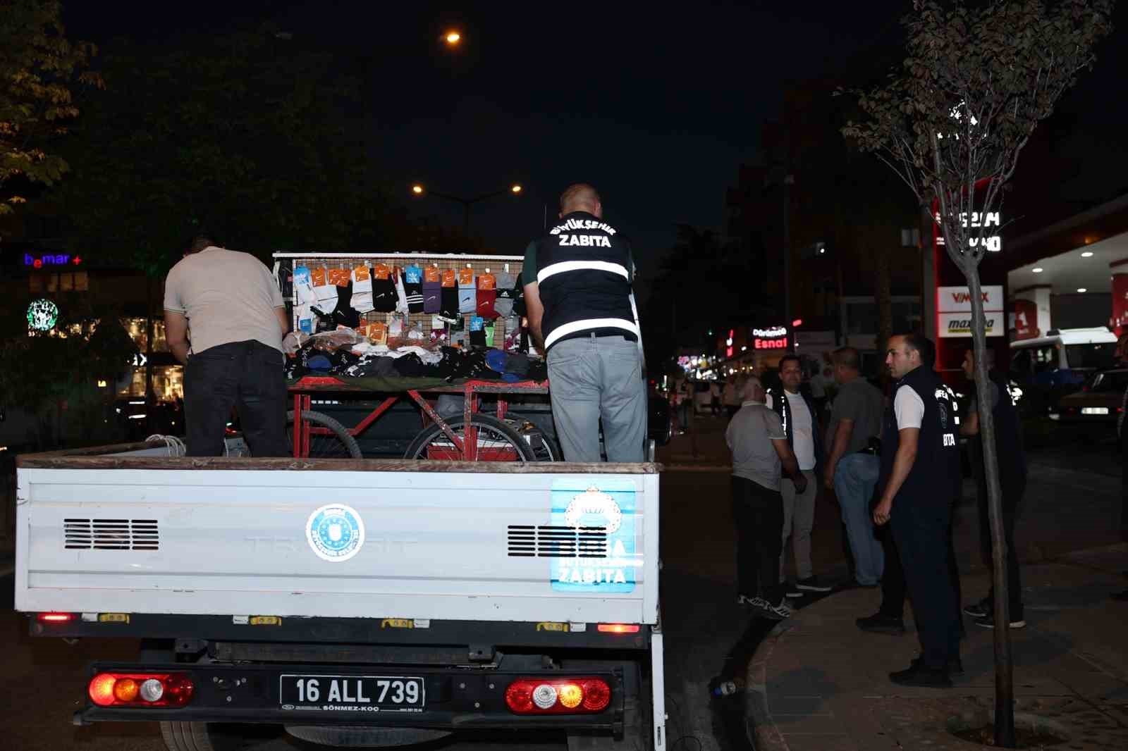 Nilüfer’de seyyar satıcı operasyonu