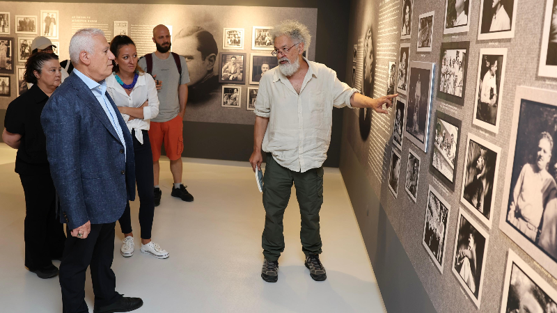 ‘Yaşamak Güzel Şey Be Kardeşim’ sergisi, 9 Eylül'e kadar açık