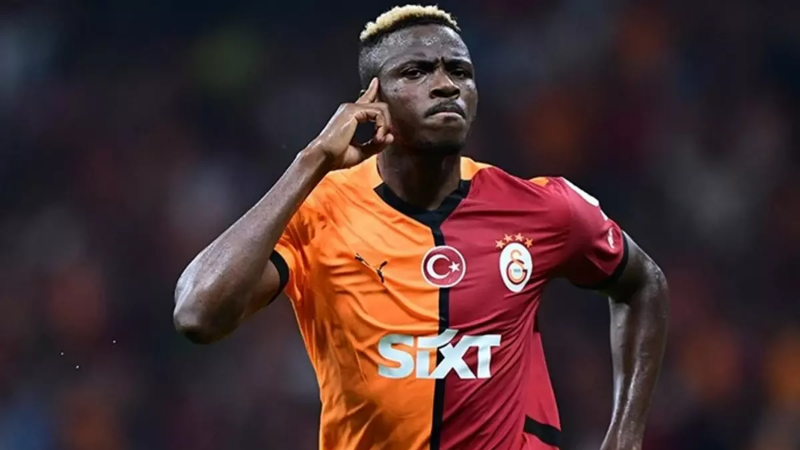 Osimhen, sağlık kontrolüne gitmiyor: Kadro dışı kalabilir!