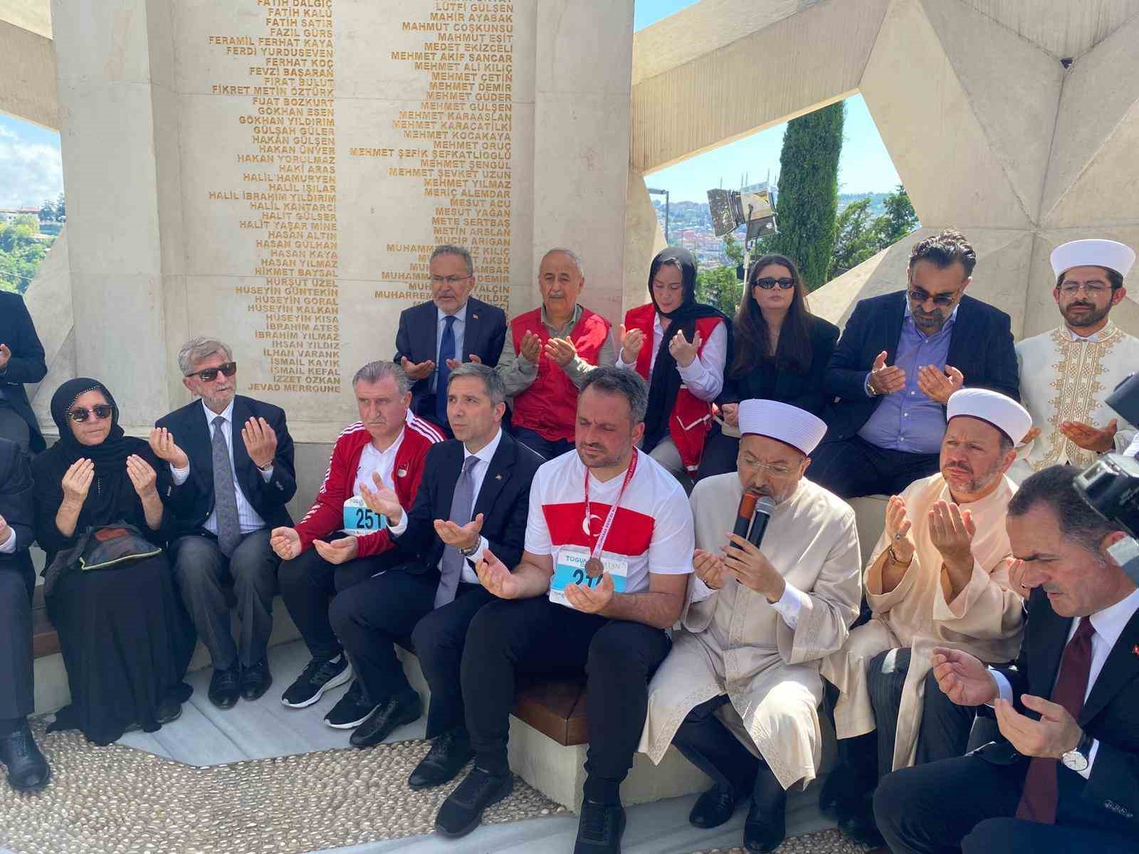 15 Temmuz Şehitler Anıtı’nda anma töreni gerçekleştirildi