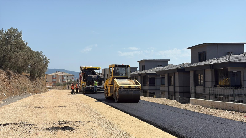 Gemlik'te Kuzey İmar Planları'nda asfalt mesaisi