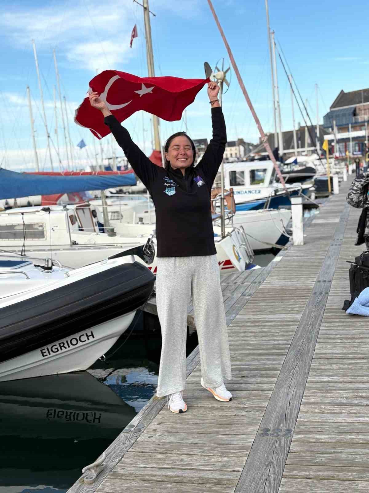 Bengisu Avcı, Ocean’s 7’de Kuzey Kanalı’nı başarıyla geçti
