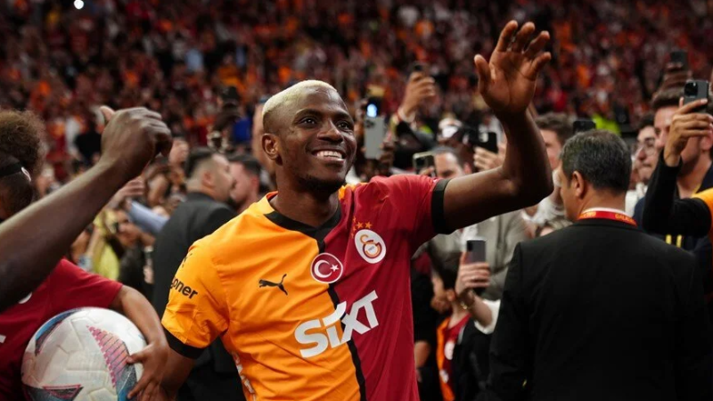 Osimhen'de mutlu son: Galatasaray ve Napoli anlaştı!
